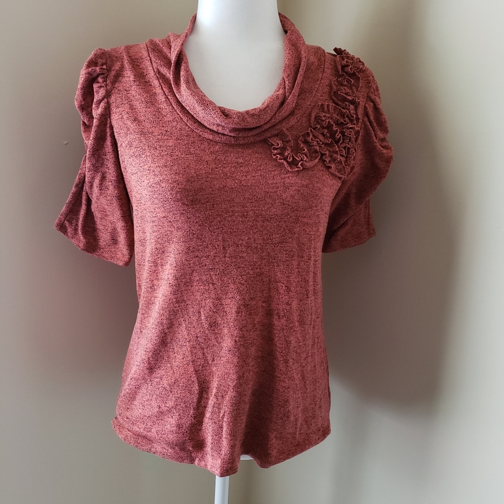 New Directions warm orange short sleeve ruffle top